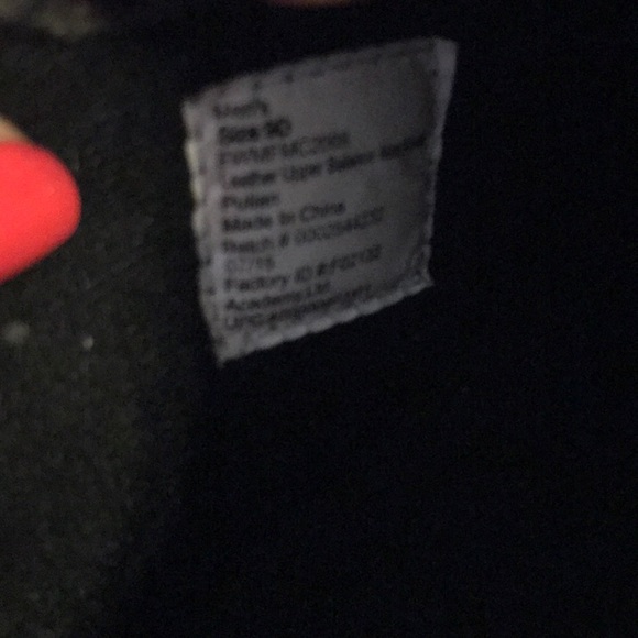 NWOT Men’s 9D Magellan Outdoor Shoe ⭐️ - Picture 4 of 6